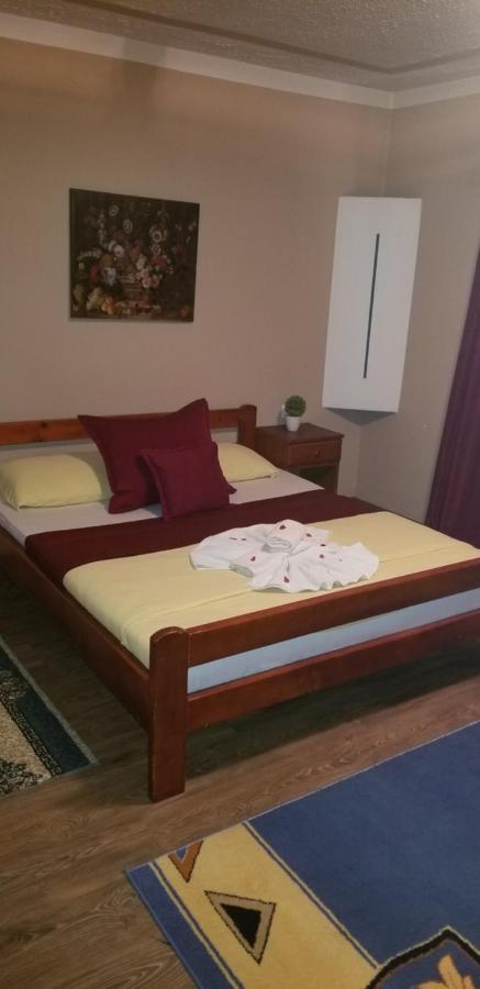 Motel Genex-M Bugojno Rum bild