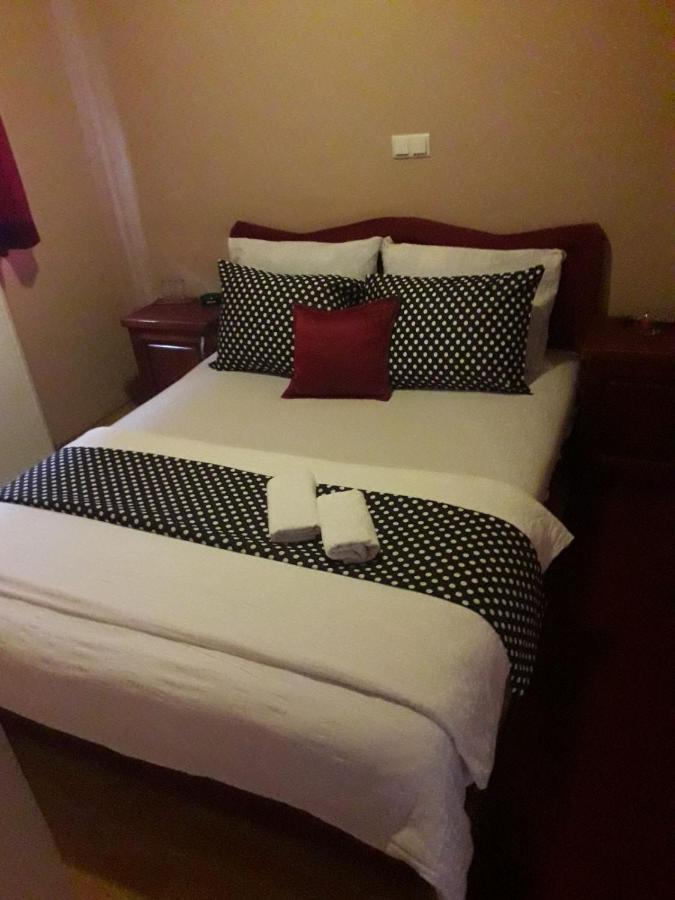 Motel Genex-M Bugojno Rum bild