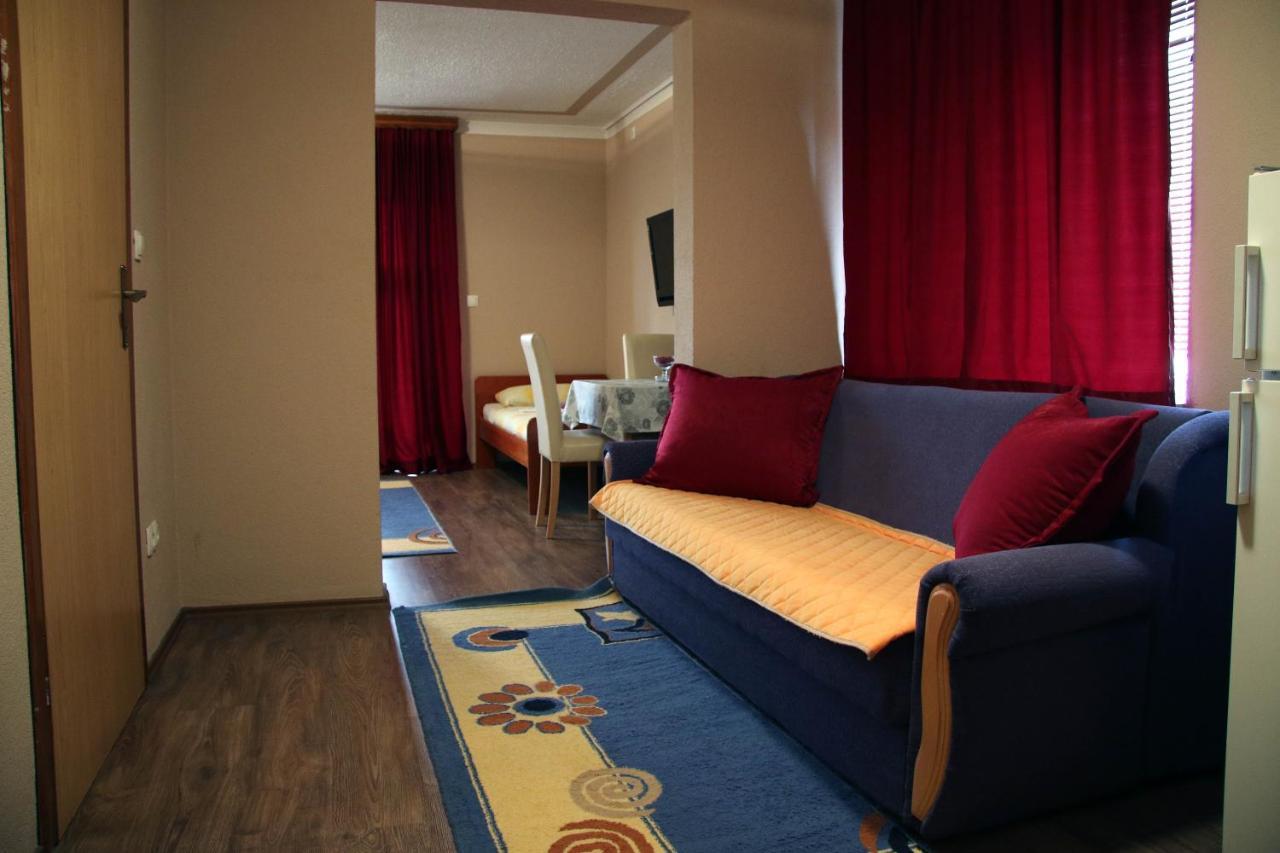 Motel Genex-M Bugojno Exteriör bild